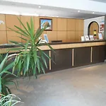 Santa Cruz Hotel Silveira (Lisbon)