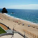 Santa Cruz Hotel Silveira (Lisbon)