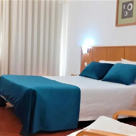 Santa Cruz Hotel