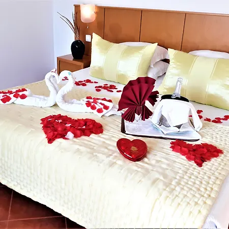 Szálloda Santa Cruz 3*