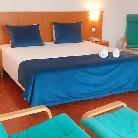 Szálloda Santa Cruz 3*