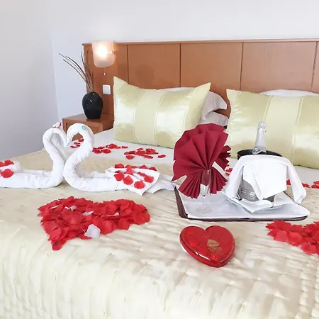 Santa Cruz Szálloda 3*