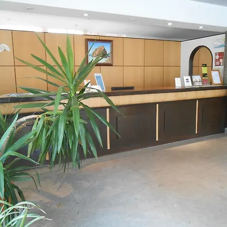 Hotel Santa Cruz 3*