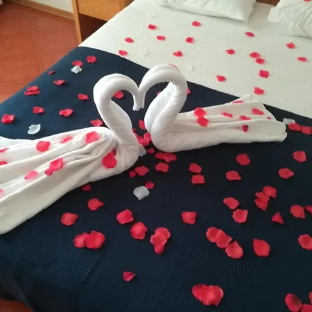 Santa Cruz Otel 3*