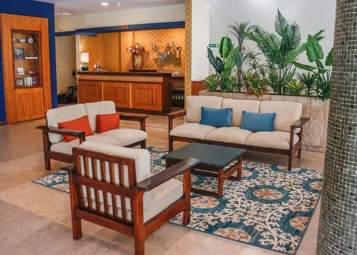 Santa Cruz Silveira (Lisbon)