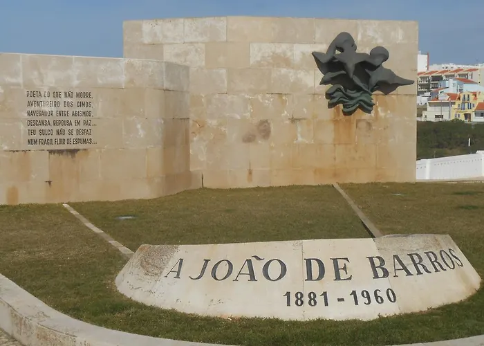 Hotel Santa Cruz Silveira (Lisbon)